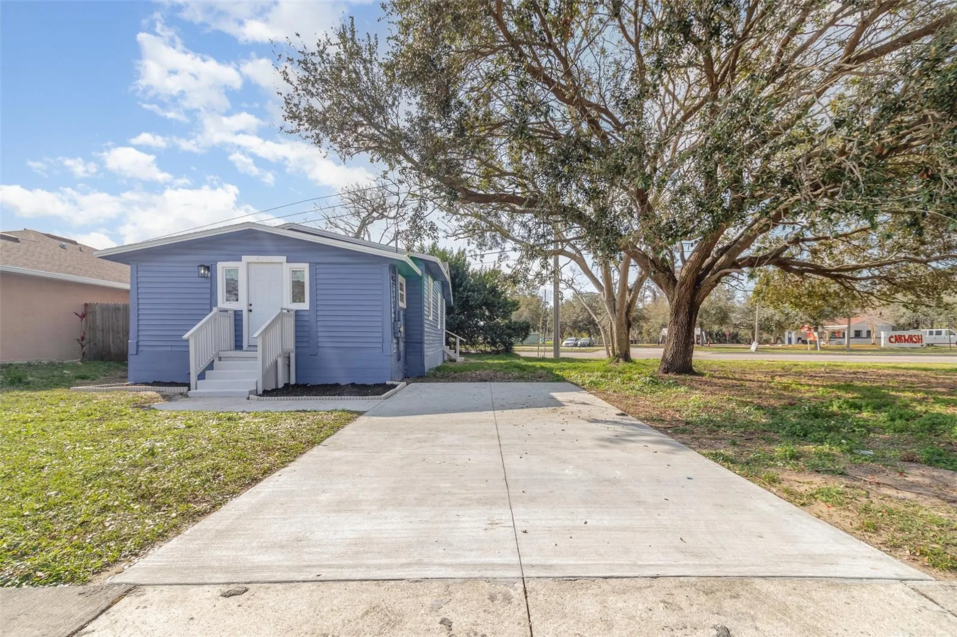 4242 Raleigh Street Orlando FL 32811