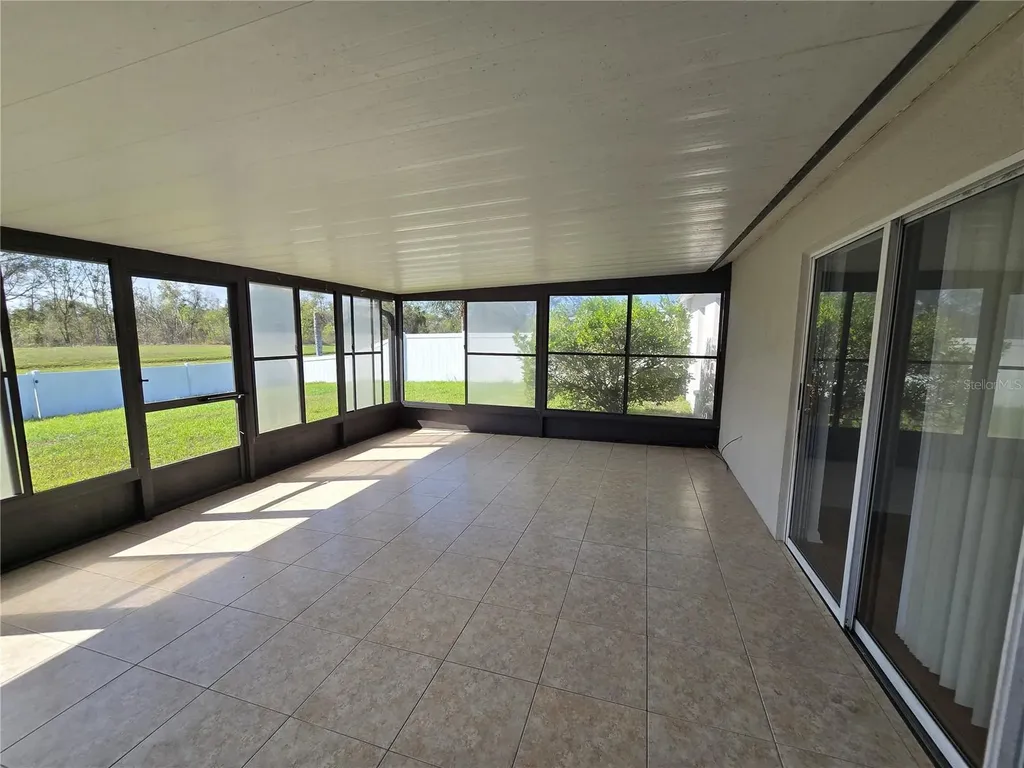 1003 Summer Breeze Drive Brandon FL 33511