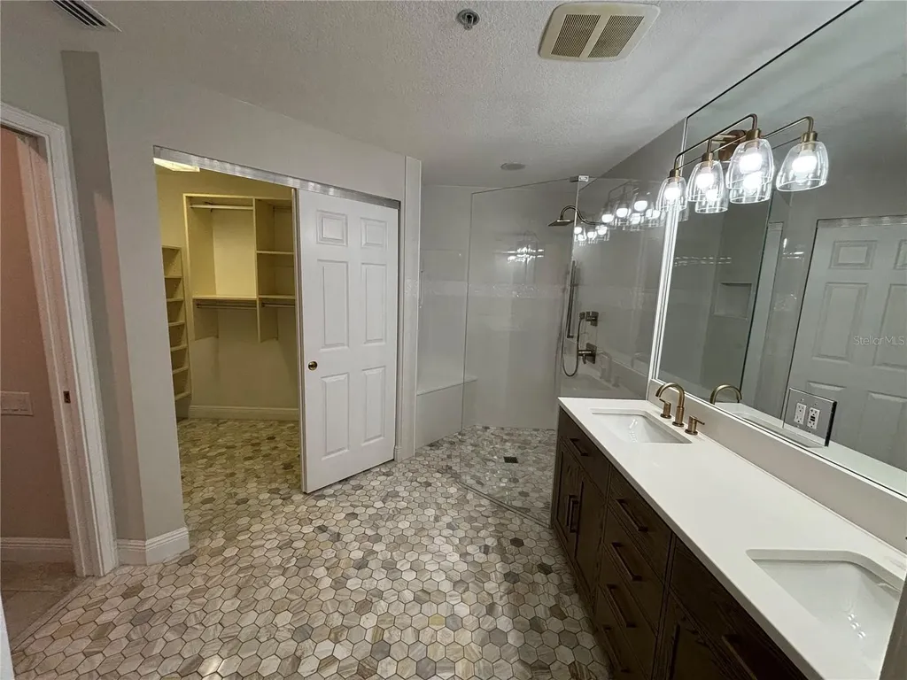 6536 Moorings Point Circle Lakewood Ranch FL 34202