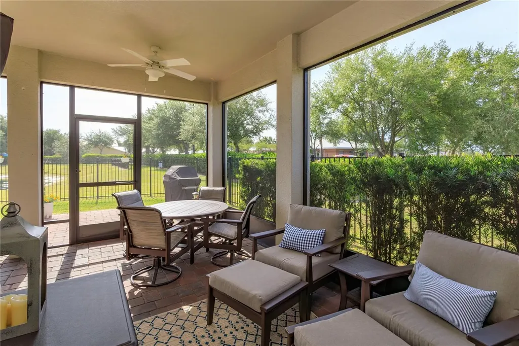 708 Orange Belt Loop Winter Garden FL 34787