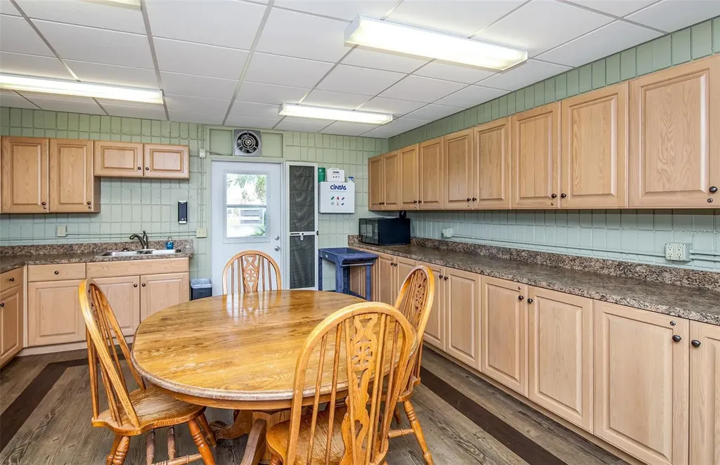 878 Jolanda Circle Venice FL 34285