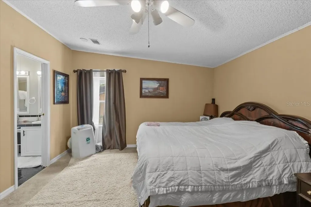 9859 NW 38th Terrace Branford FL 32008