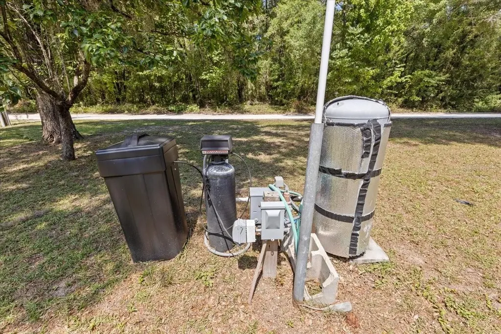 9859 NW 38th Terrace Branford FL 32008