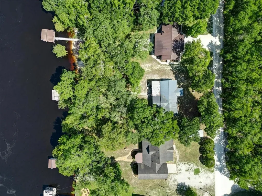 9859 NW 38th Terrace Branford FL 32008