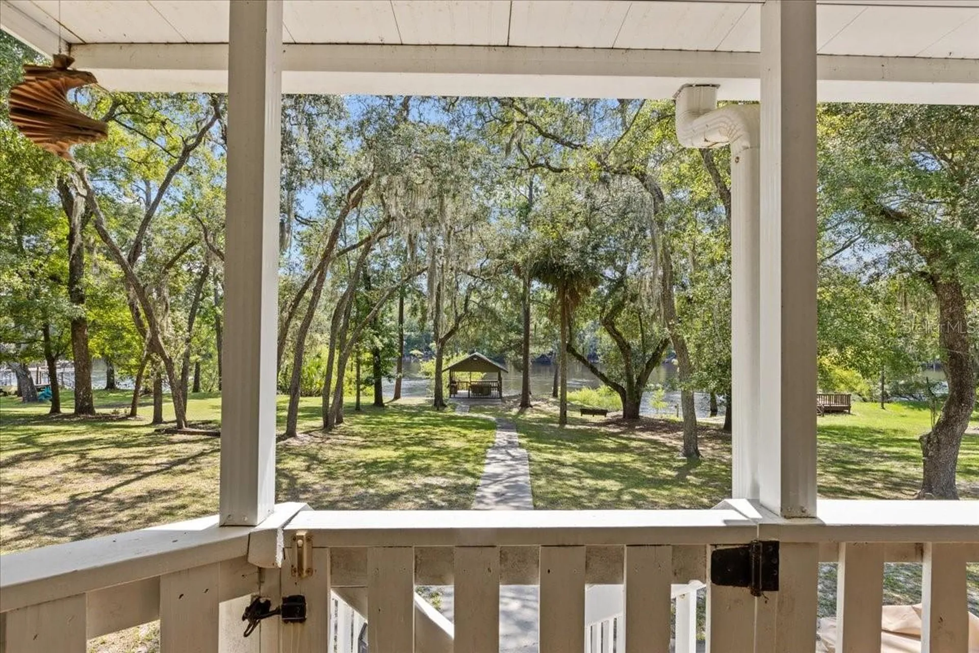 9859 NW 38th Terrace Branford FL 32008