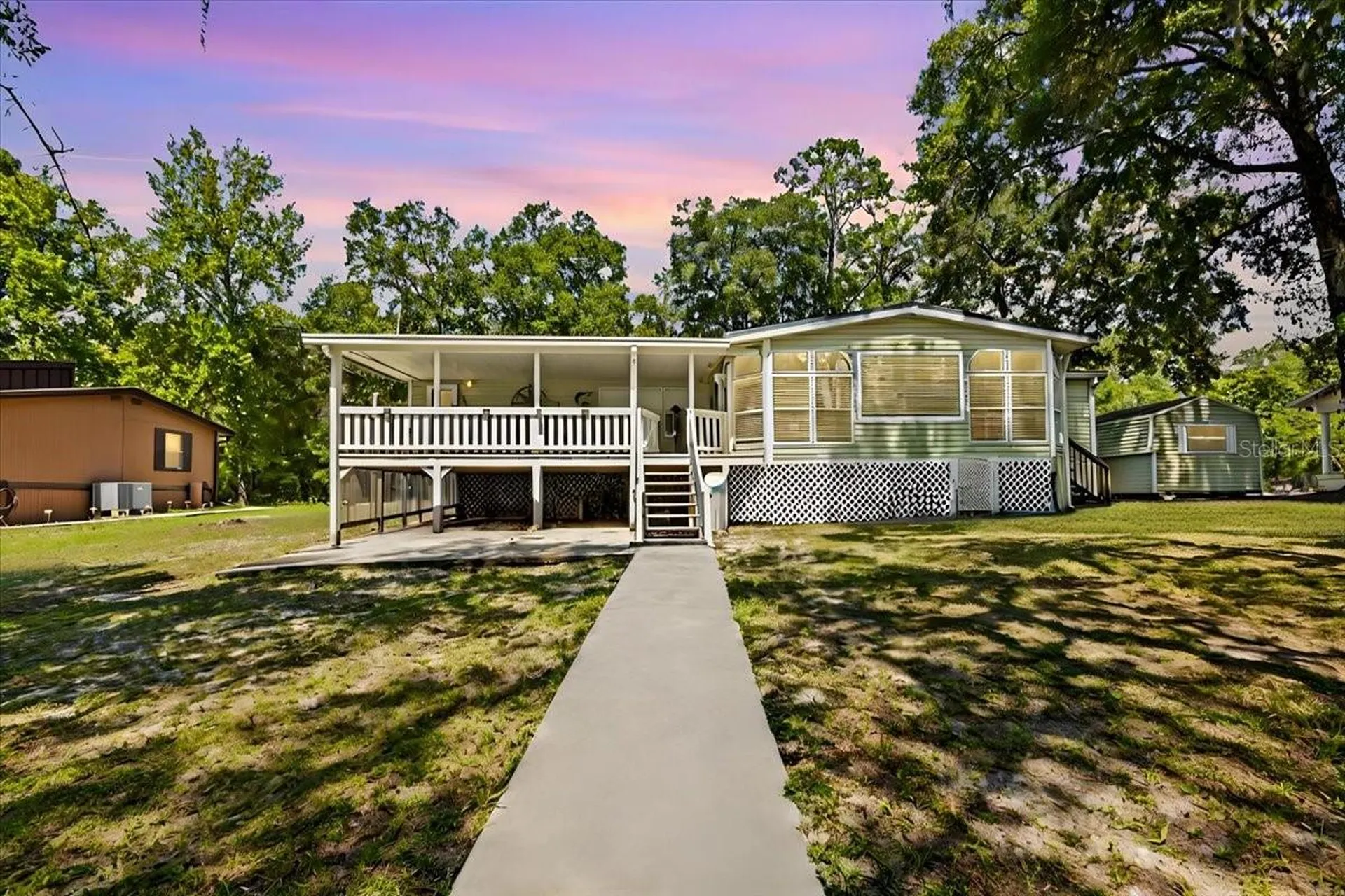 9859 NW 38th Terrace Branford FL 32008