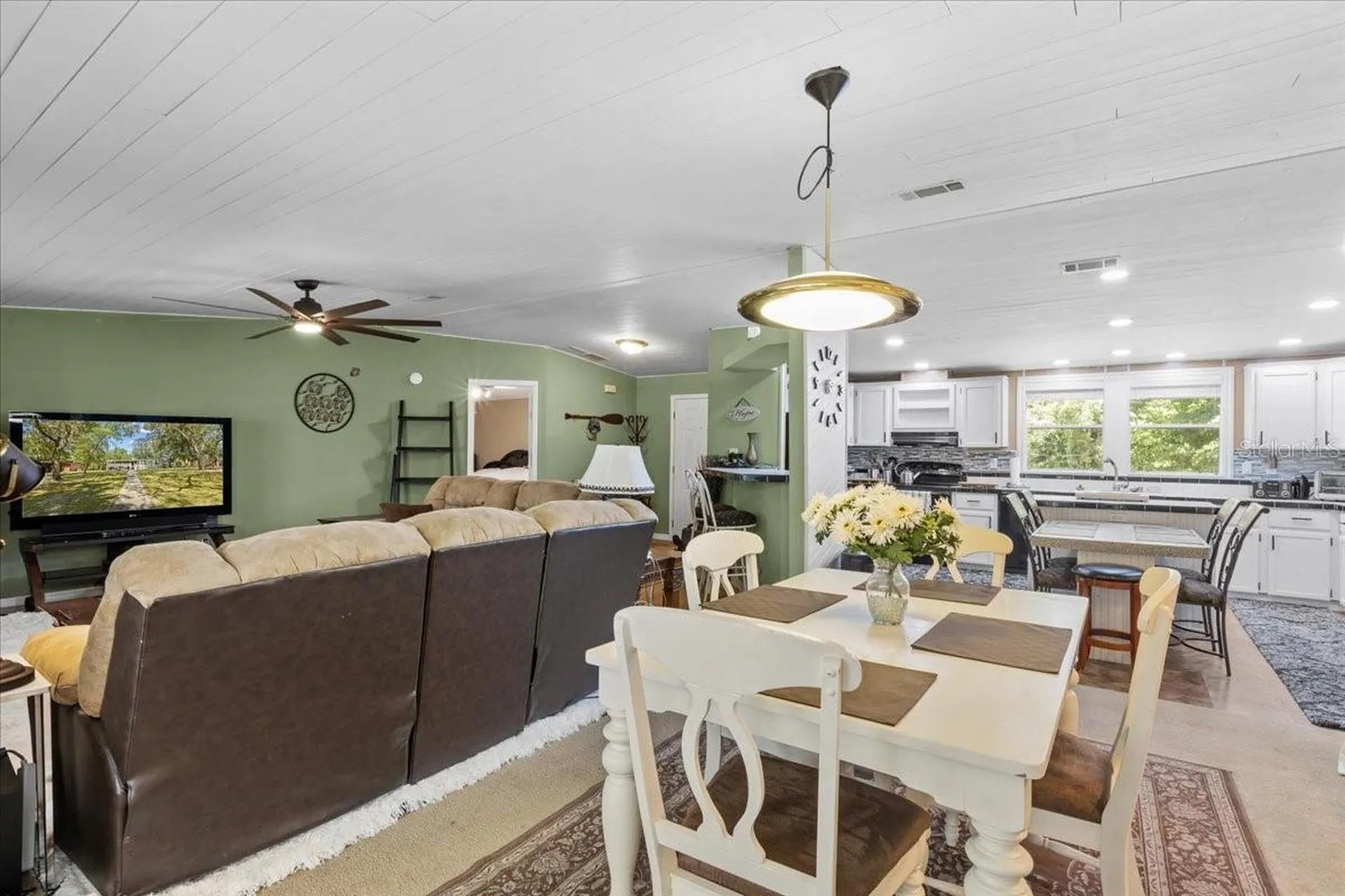 9859 NW 38th Terrace Branford FL 32008