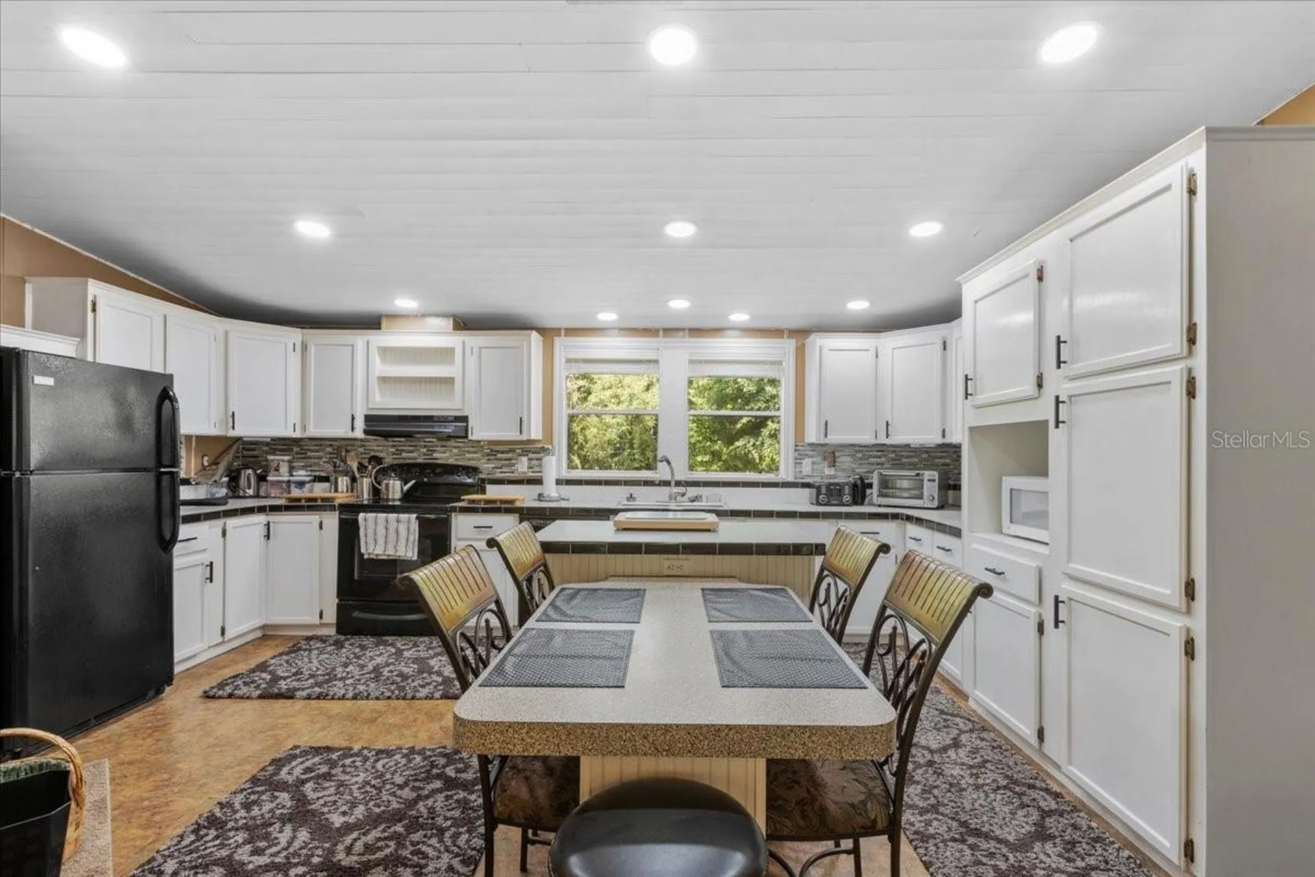 9859 NW 38th Terrace Branford FL 32008