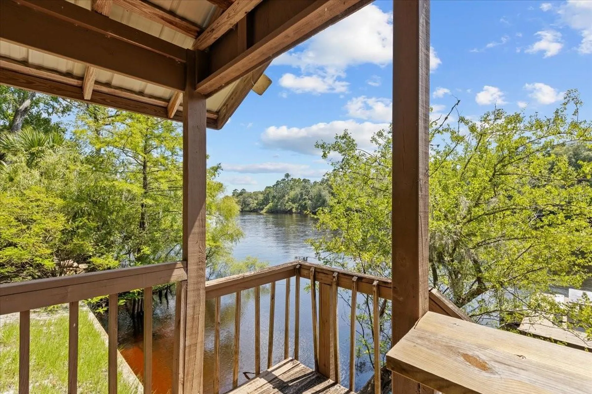 9859 NW 38th Terrace Branford FL 32008