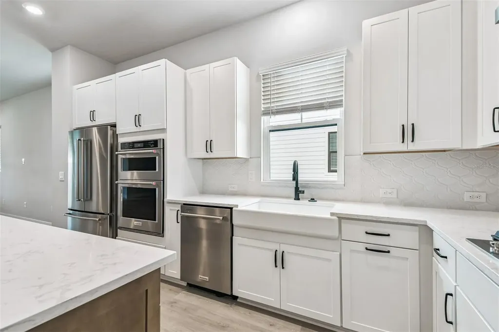7212 Sutton Lane Sarasota FL 34240