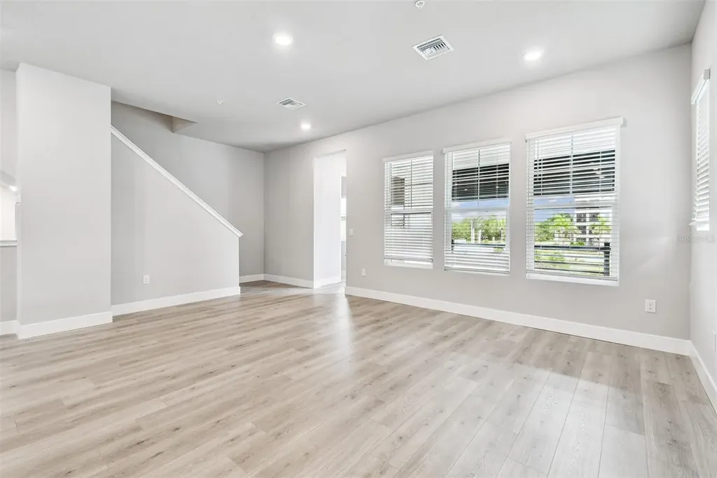 7212 Sutton Lane Sarasota FL 34240