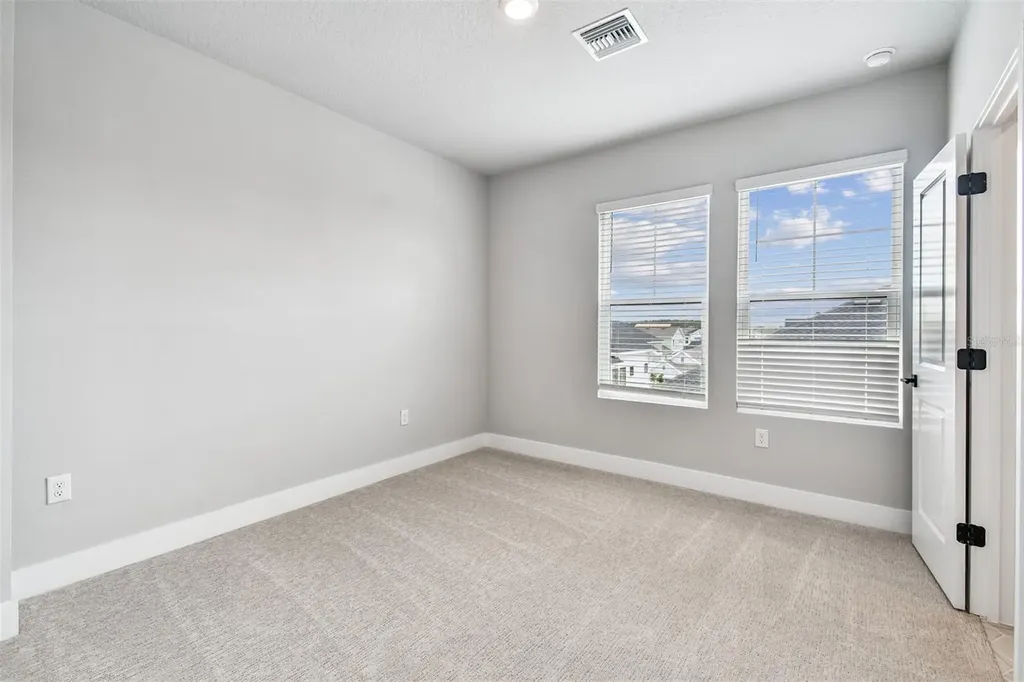 7212 Sutton Lane Sarasota FL 34240