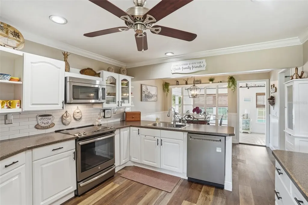 425 Corrientes Circle Punta Gorda FL 33983