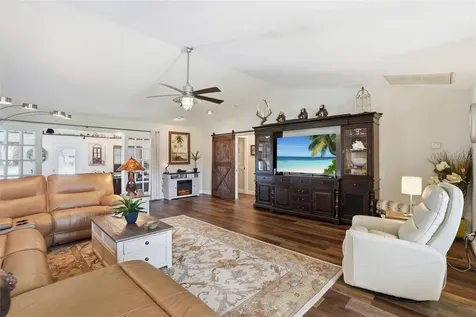 425 Corrientes Circle Punta Gorda FL 33983
