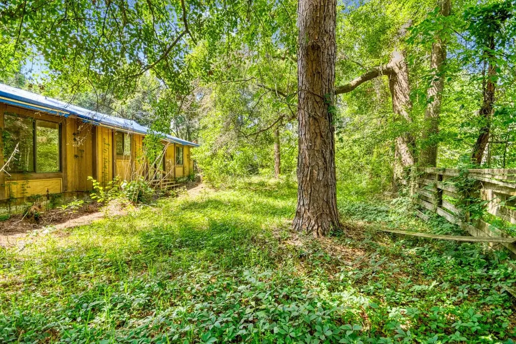 6728 Apollo Trail Tallahassee FL 32309