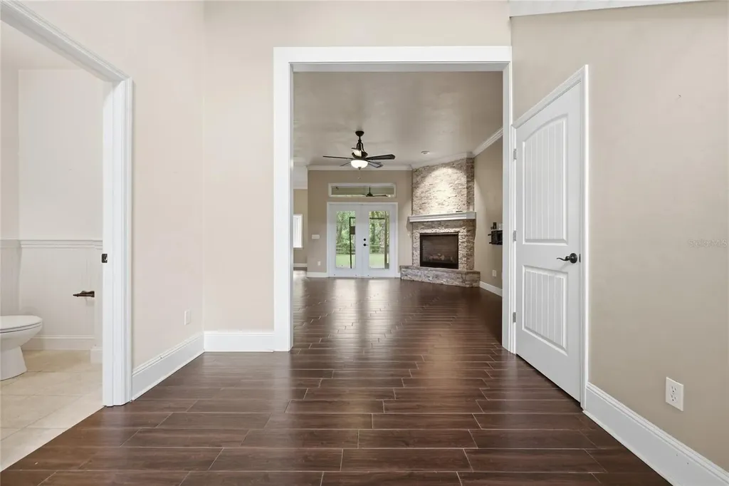 2504 SW 170th Street Newberry FL 32669
