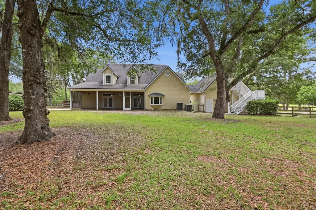 2504 SW 170th Street Newberry FL 32669
