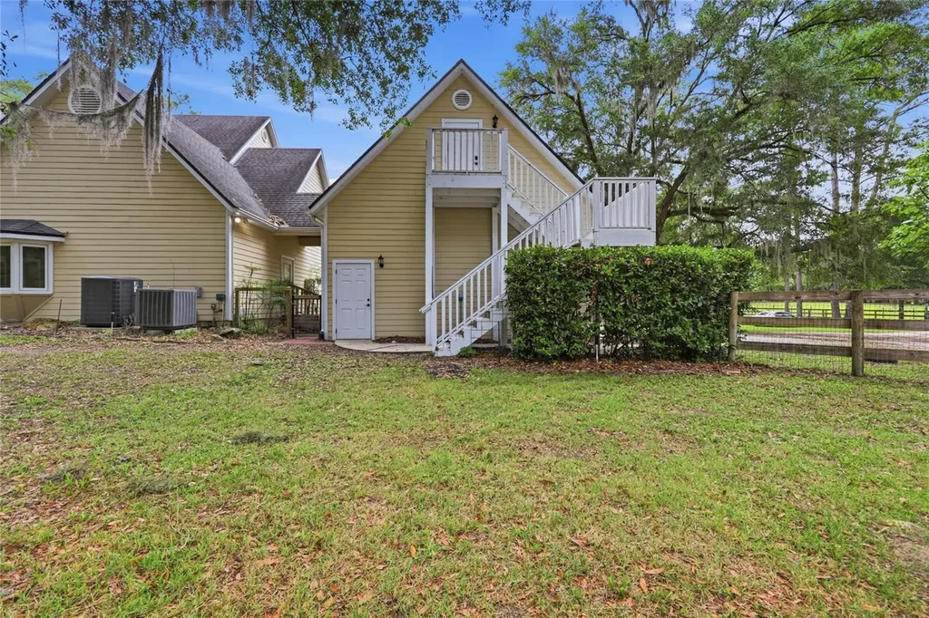 2504 SW 170th Street Newberry FL 32669