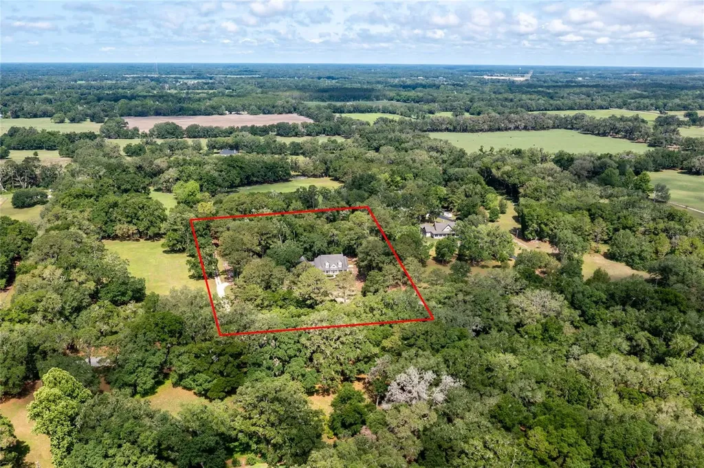 2504 SW 170th Street Newberry FL 32669