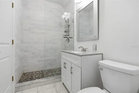 2504 SW 170th Street Newberry FL 32669