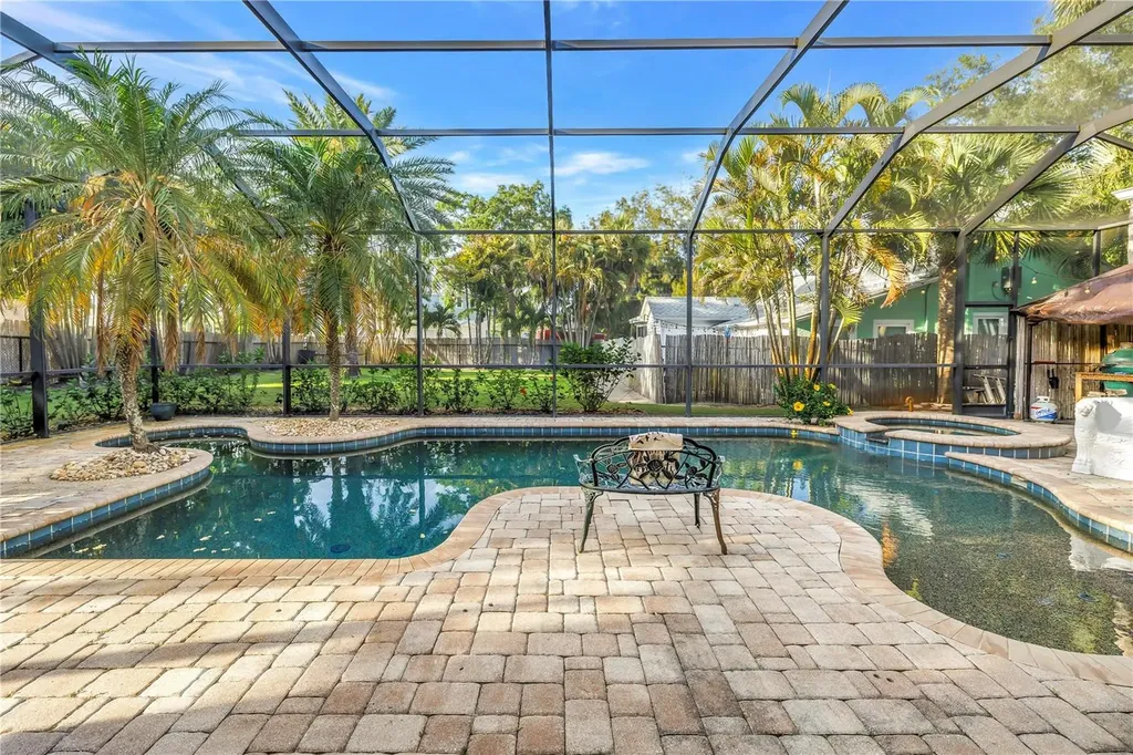 208 N Spring Boulevard Tarpon Springs FL 34689