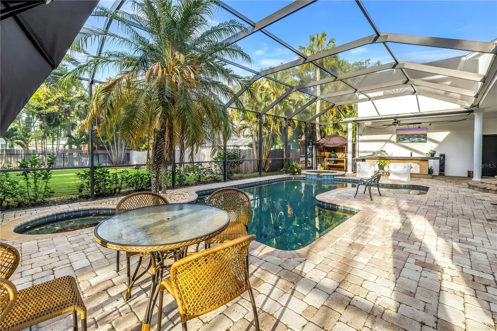 208 N Spring Boulevard Tarpon Springs FL 34689