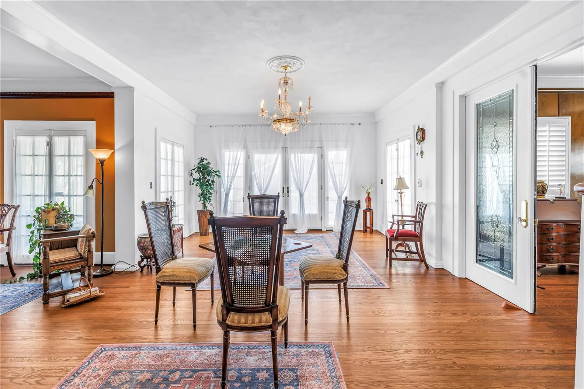 208 N Spring Boulevard Tarpon Springs FL 34689