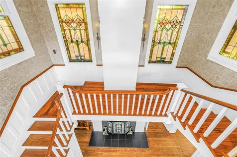 208 N Spring Boulevard Tarpon Springs FL 34689