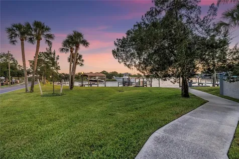 208 N Spring Boulevard Tarpon Springs FL 34689