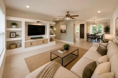 921 NW 60th Avenue Ocala FL 34482
