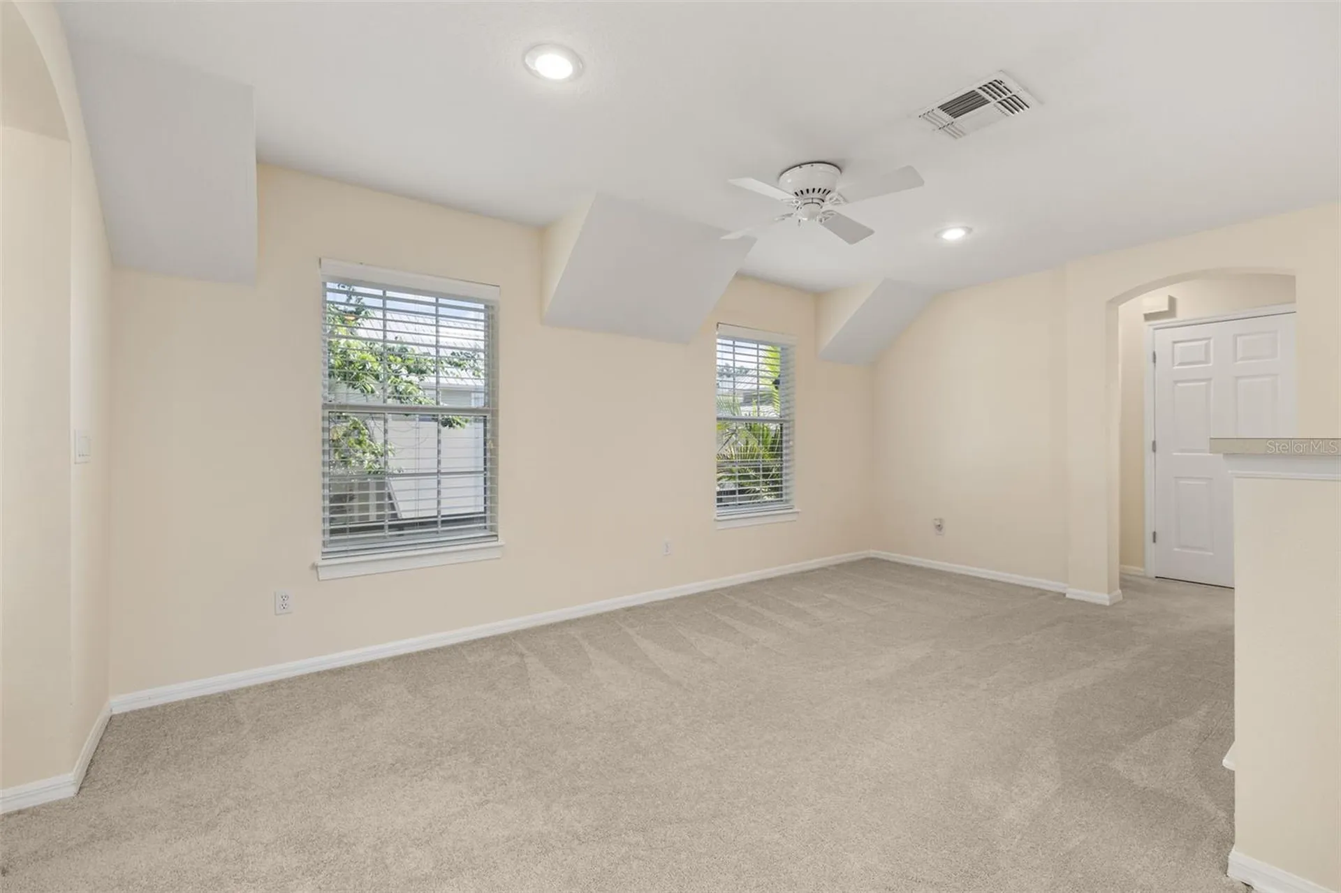 703 Eagle Woods Trail Celebration FL 34747