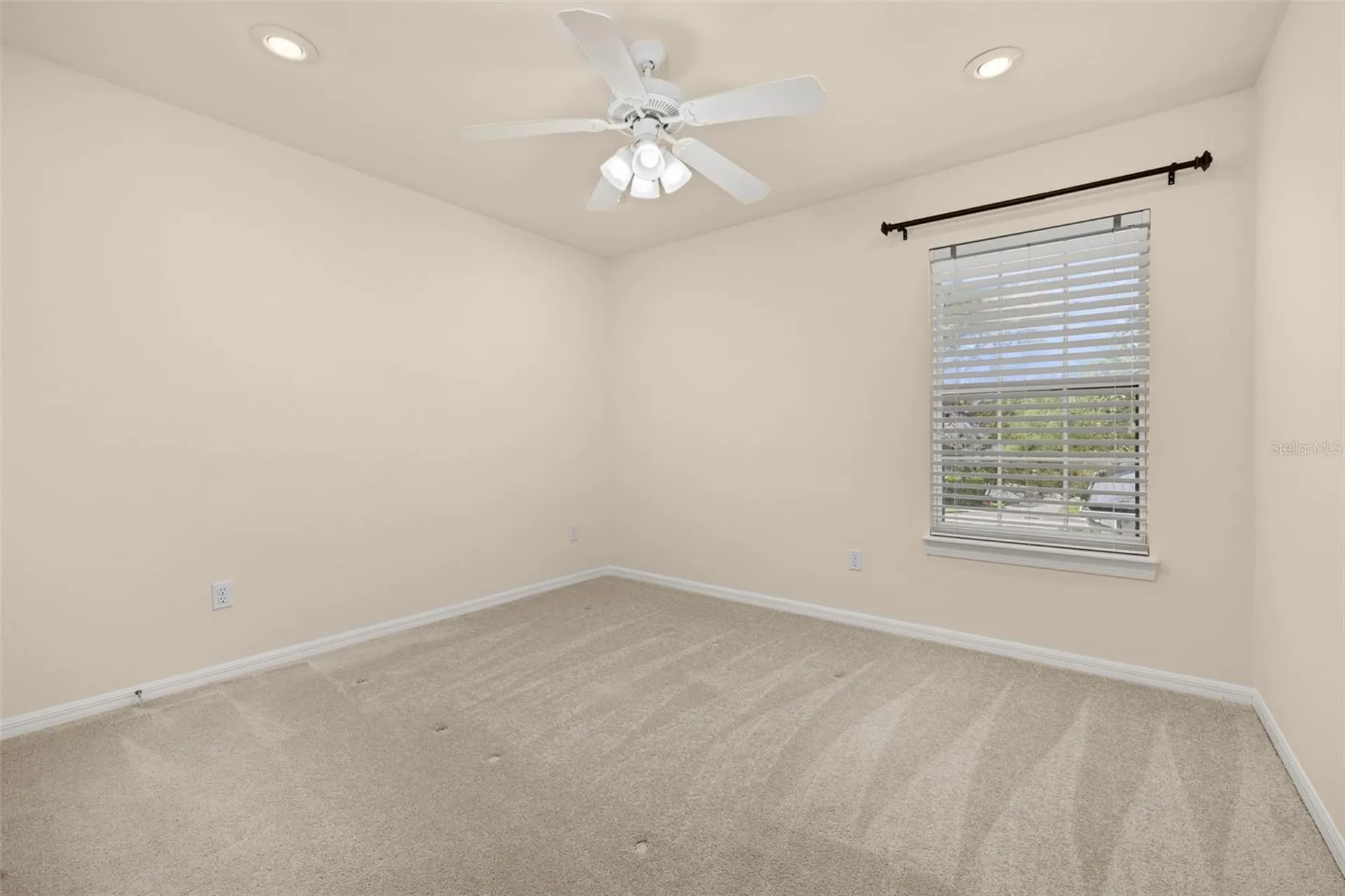 703 Eagle Woods Trail Celebration FL 34747