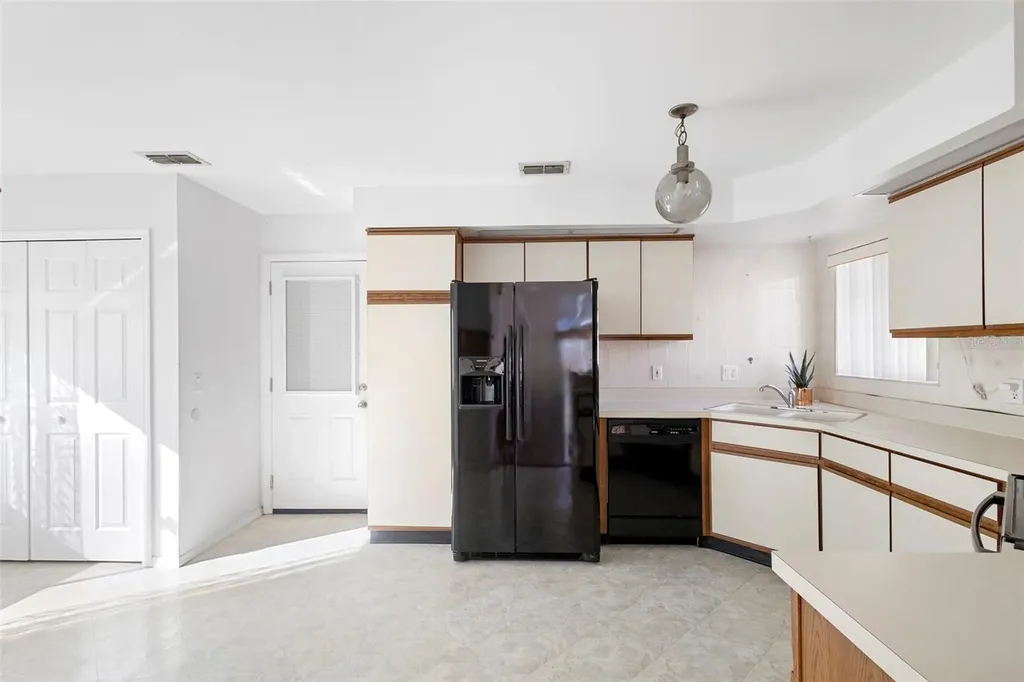 1530 Larks Nest Court Orlando FL 32824