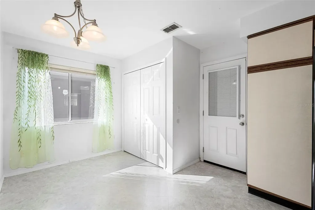 1530 Larks Nest Court Orlando FL 32824