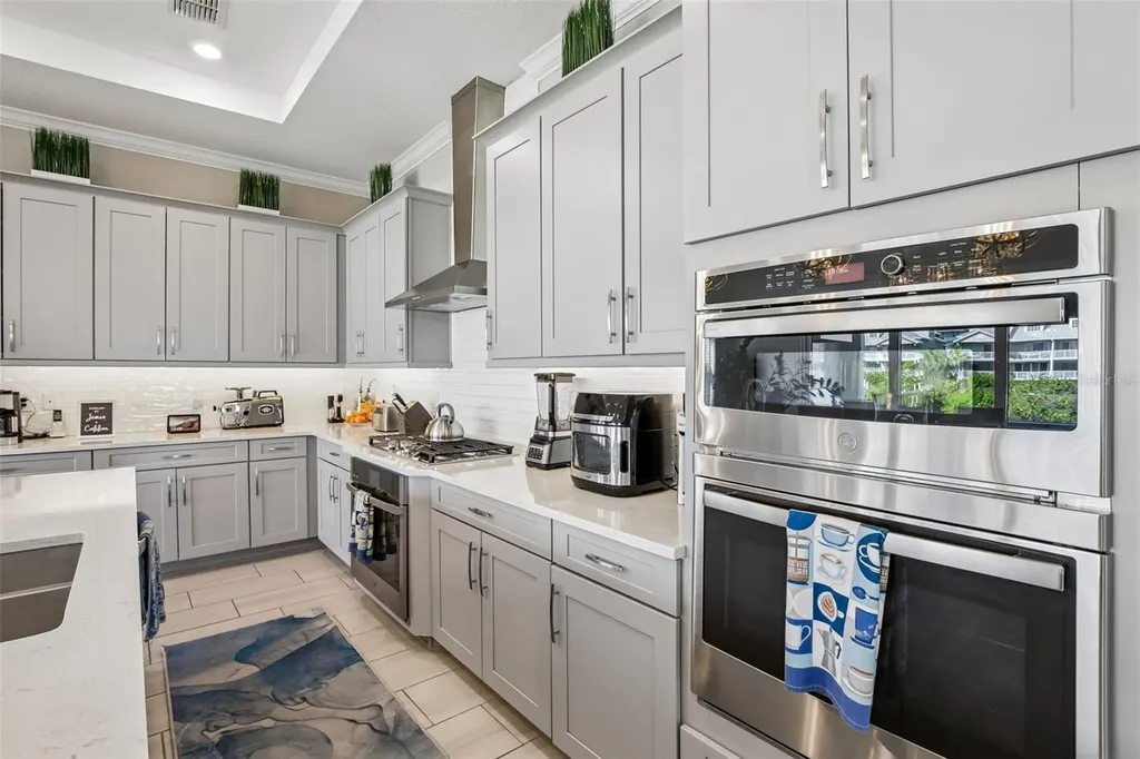 3110 Christophers Watch Lane Ruskin FL 33570