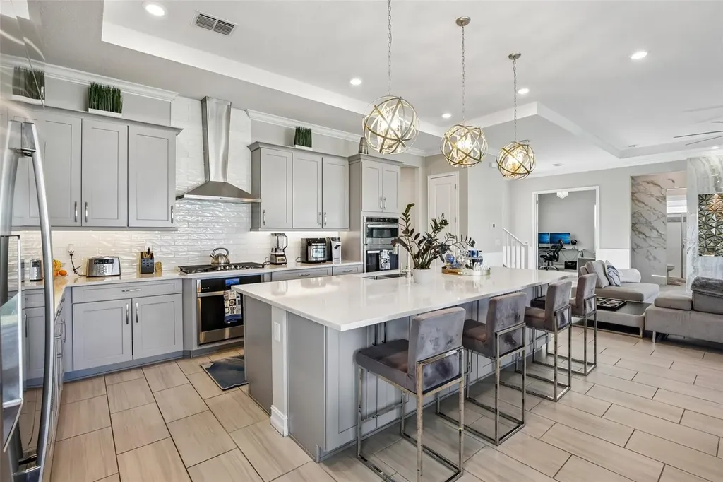 3110 Christophers Watch Lane Ruskin FL 33570