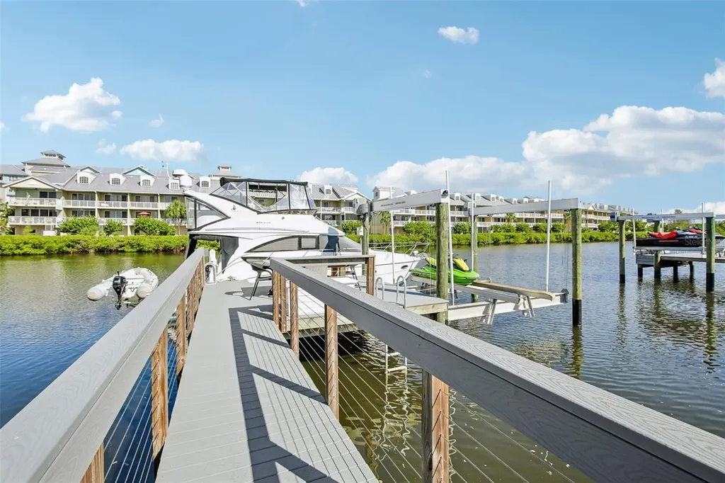 3110 Christophers Watch Lane Ruskin FL 33570