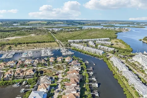 3110 Christophers Watch Lane Ruskin FL 33570