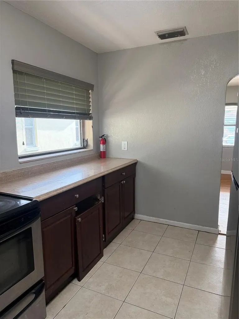 3255 18th Street N St Petersburg FL 33713