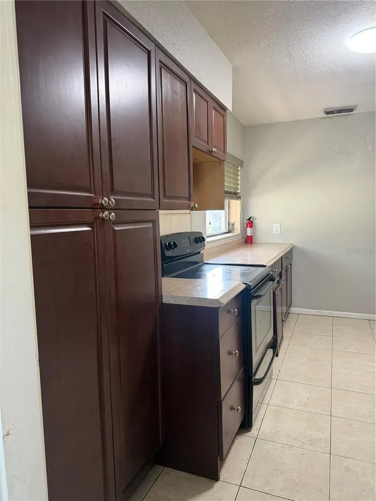 3255 18th Street N St Petersburg FL 33713