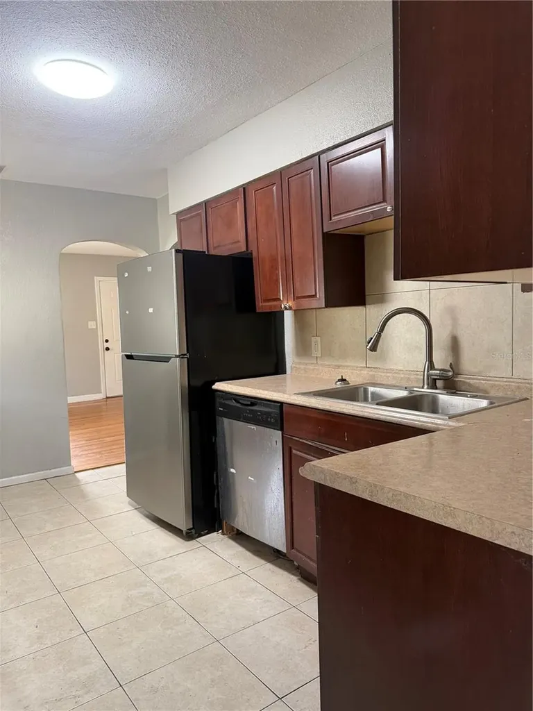3255 18th Street N St Petersburg FL 33713