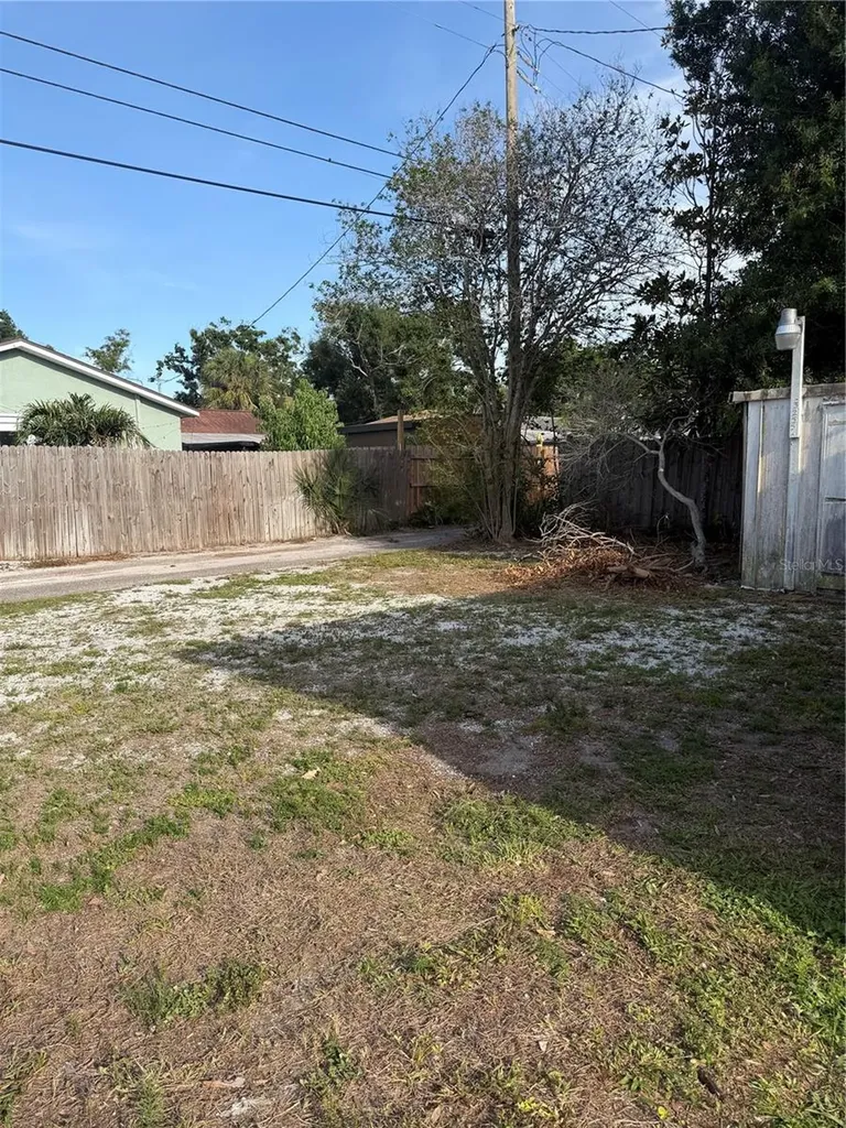 3255 18th Street N St Petersburg FL 33713