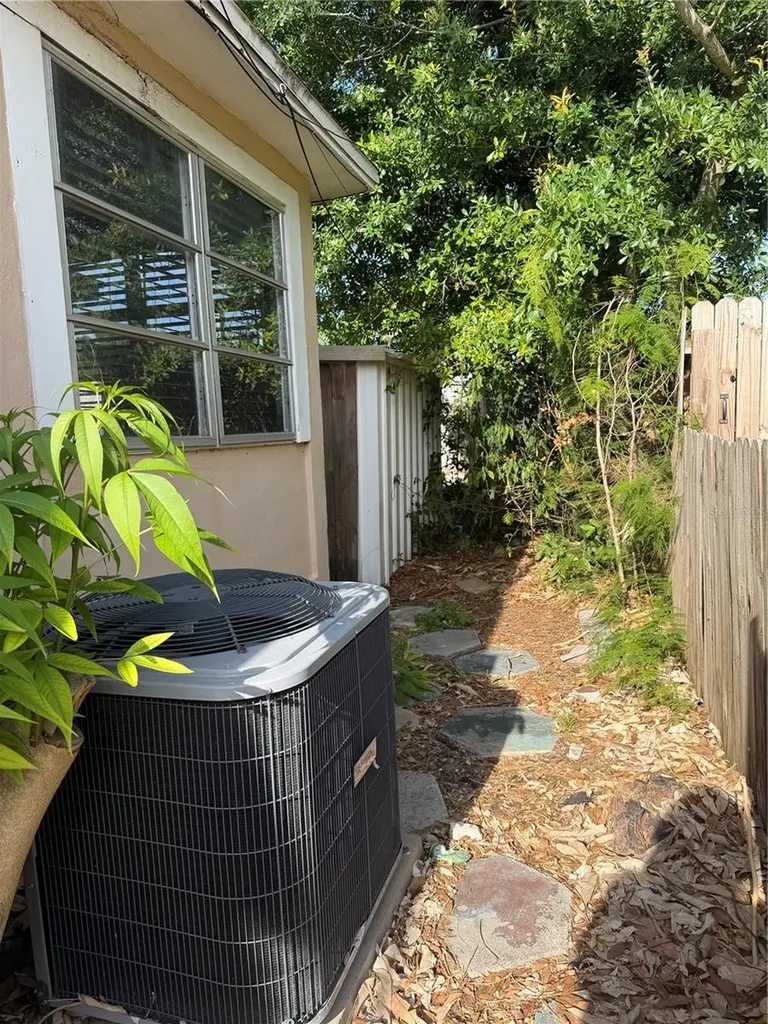 3255 18th Street N St Petersburg FL 33713