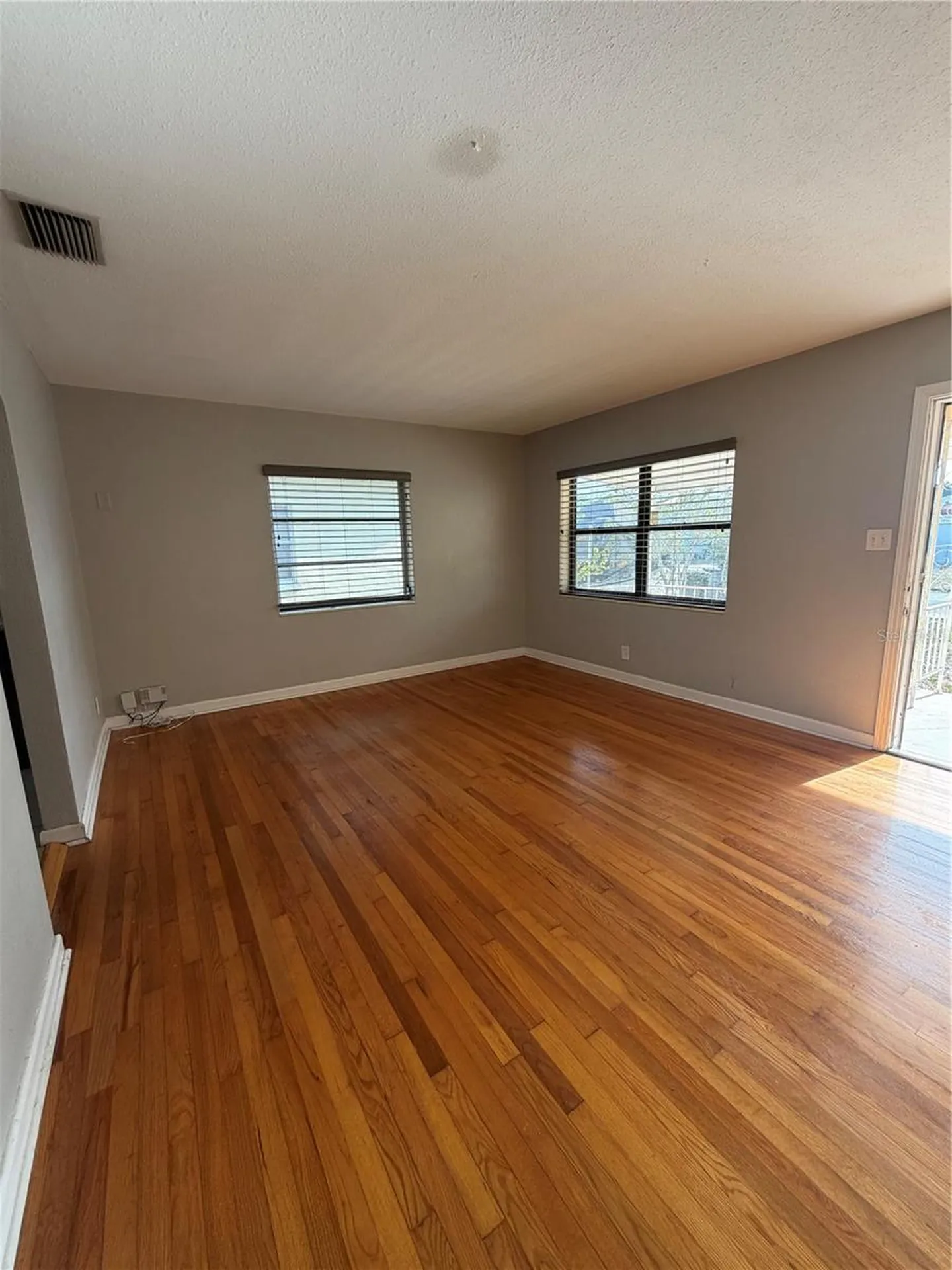3255 18th Street N St Petersburg FL 33713