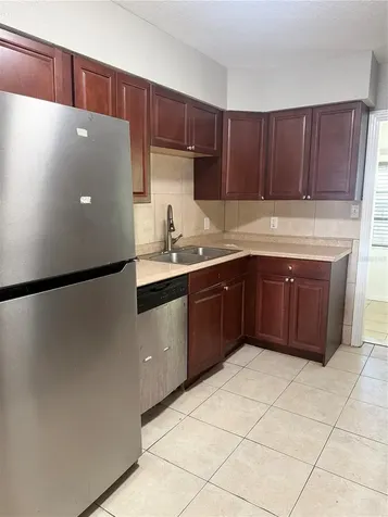 3255 18th Street N St Petersburg FL 33713