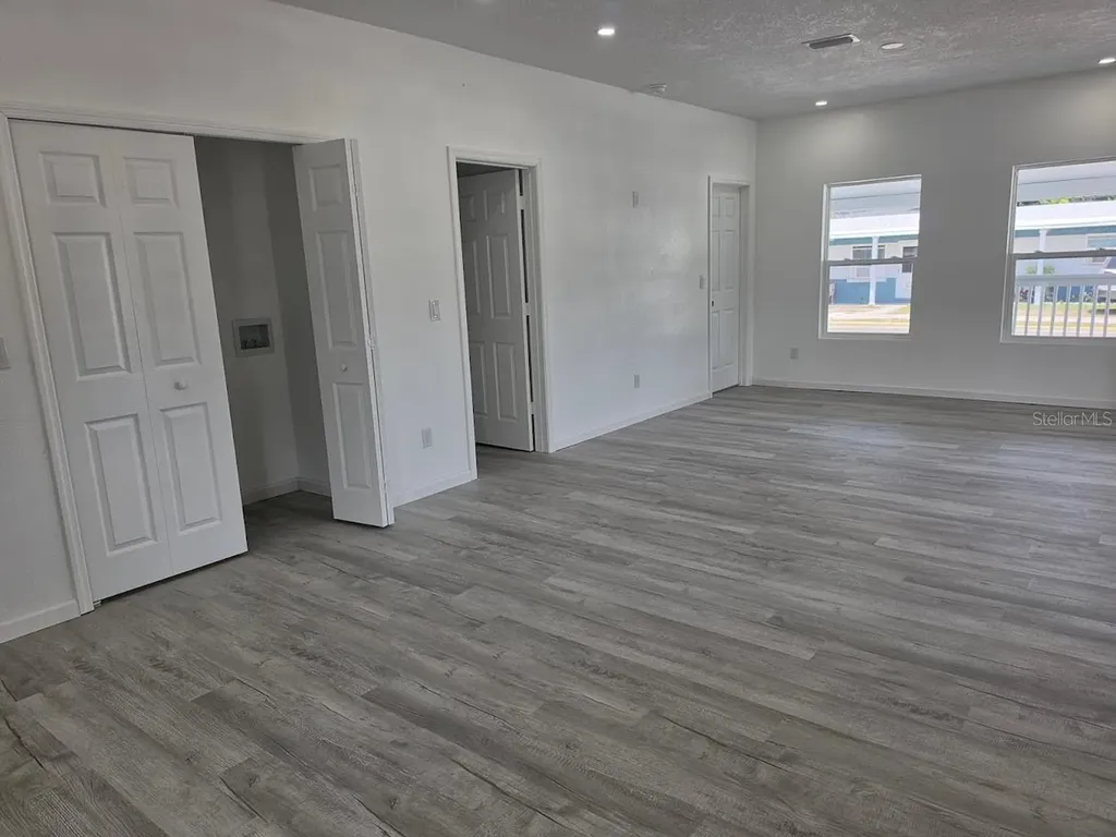 201 Dr J A Wiltshire Avenue W Lake Wales FL 33853