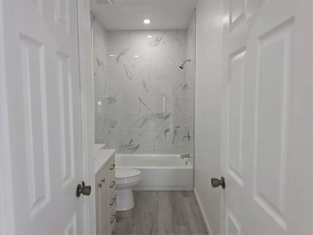201 Dr J A Wiltshire Avenue W Lake Wales FL 33853