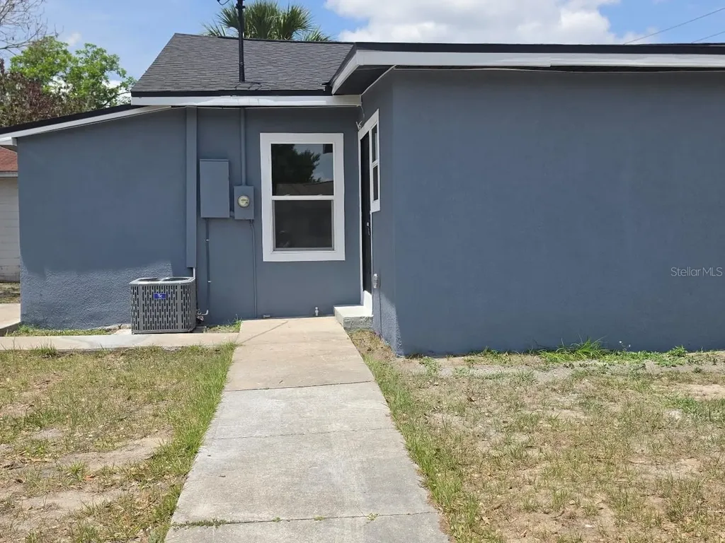 201 Dr J A Wiltshire Avenue W Lake Wales FL 33853