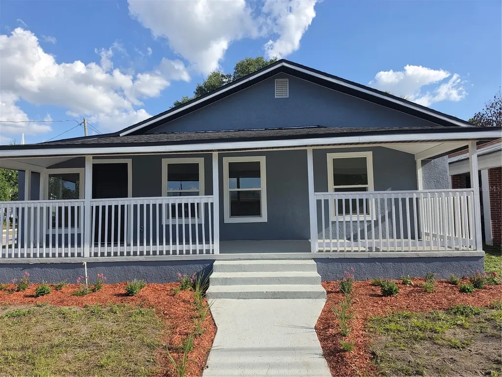 201 Dr J A Wiltshire Avenue W Lake Wales FL 33853
