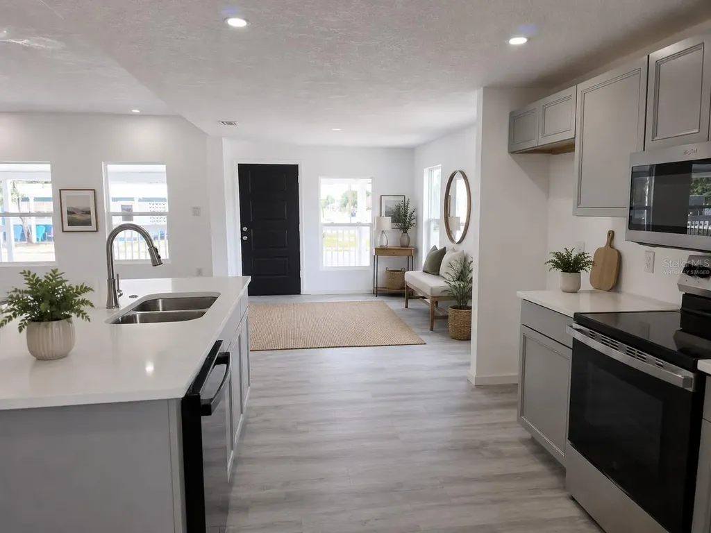 201 Dr J A Wiltshire Avenue W Lake Wales FL 33853
